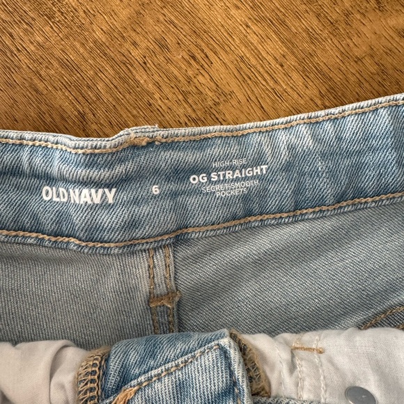 ✨2 for $35 ALL SHORTS!✨ Old Navy OG Jean Cut-Off Shorts 5-inch inseam size 6 - Picture 8 of 9
